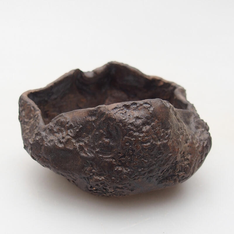 Coquille en céramique 7 x 6,5 x 4 cm , couleur marron