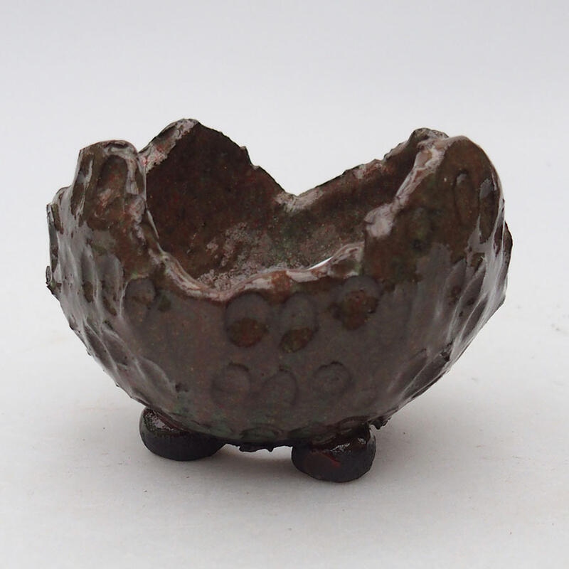 Coquille en céramique 8 x 8 x 6 cm , couleur rouge-vert