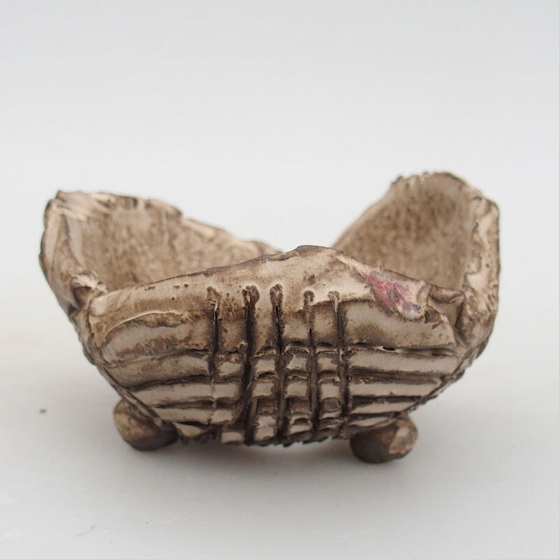 Coquille en céramique 9 x 8,5 x 5,5 cm , couleur beige