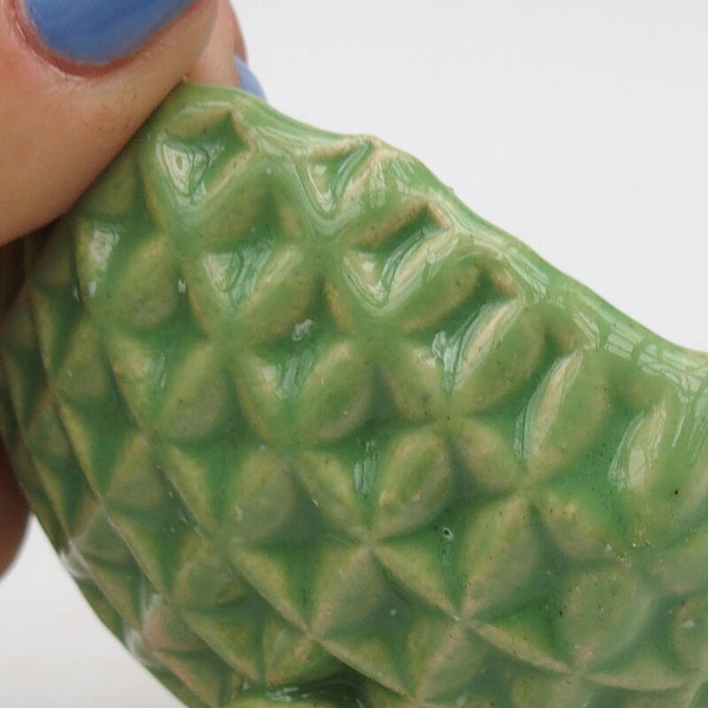 Coquille en céramique 9 x 8,5 x 5,5 cm , couleur verte