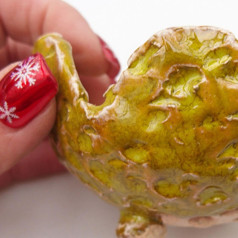 Coquille en céramique 9 x 8,5 x 6 cm , couleur verte