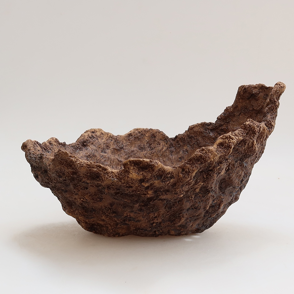 Coquille en céramique 22,5 x 18 x 16 cm, couleur marron