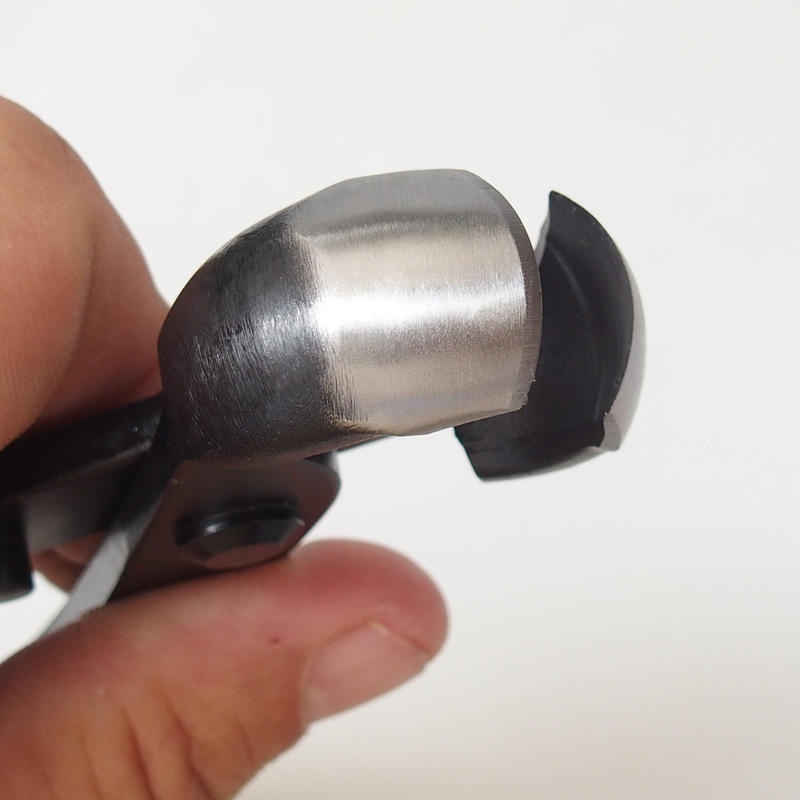 Pince à bec concave 210 mm - carbone