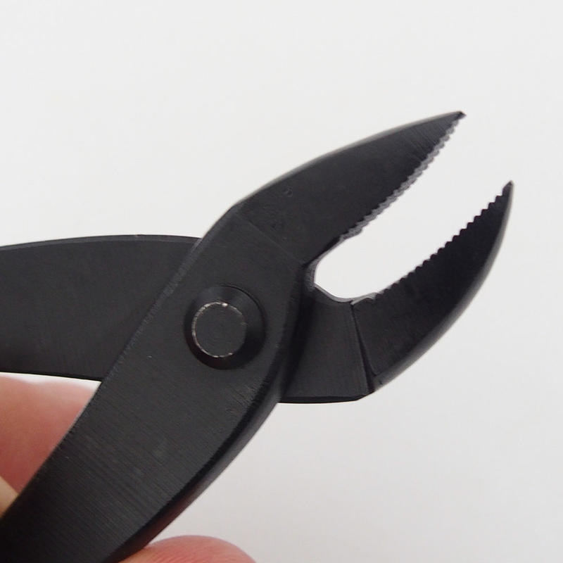 Pince pour JIN - coudée 18 cm - carbone