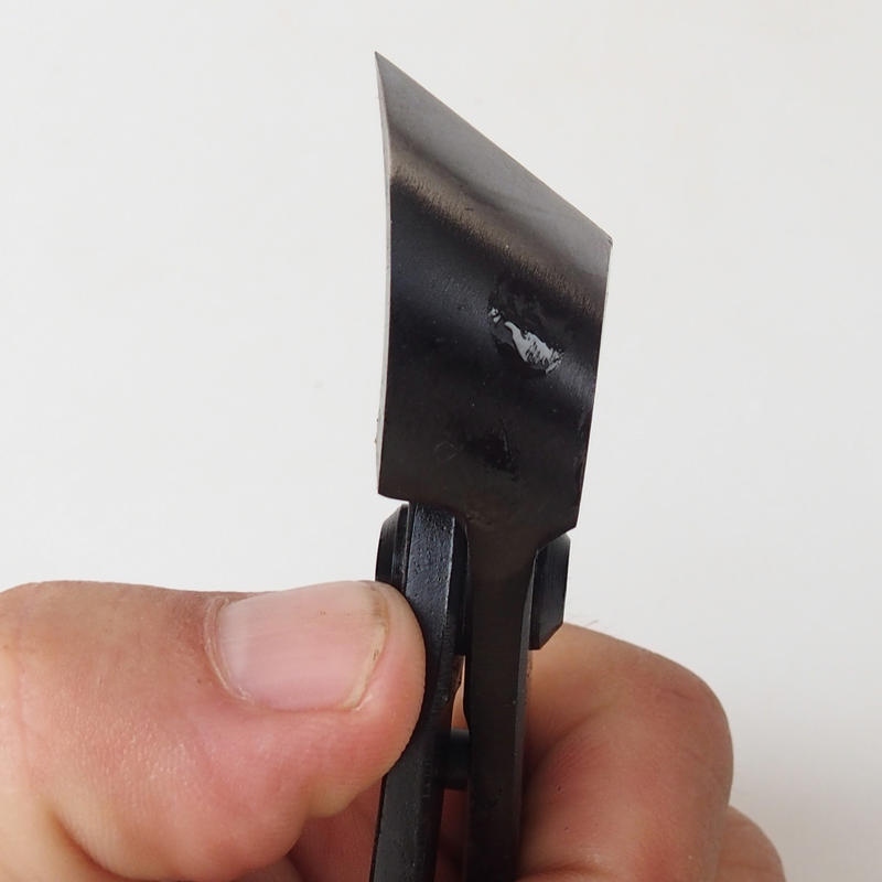 Pince angulaire concave 210 mm - carbone