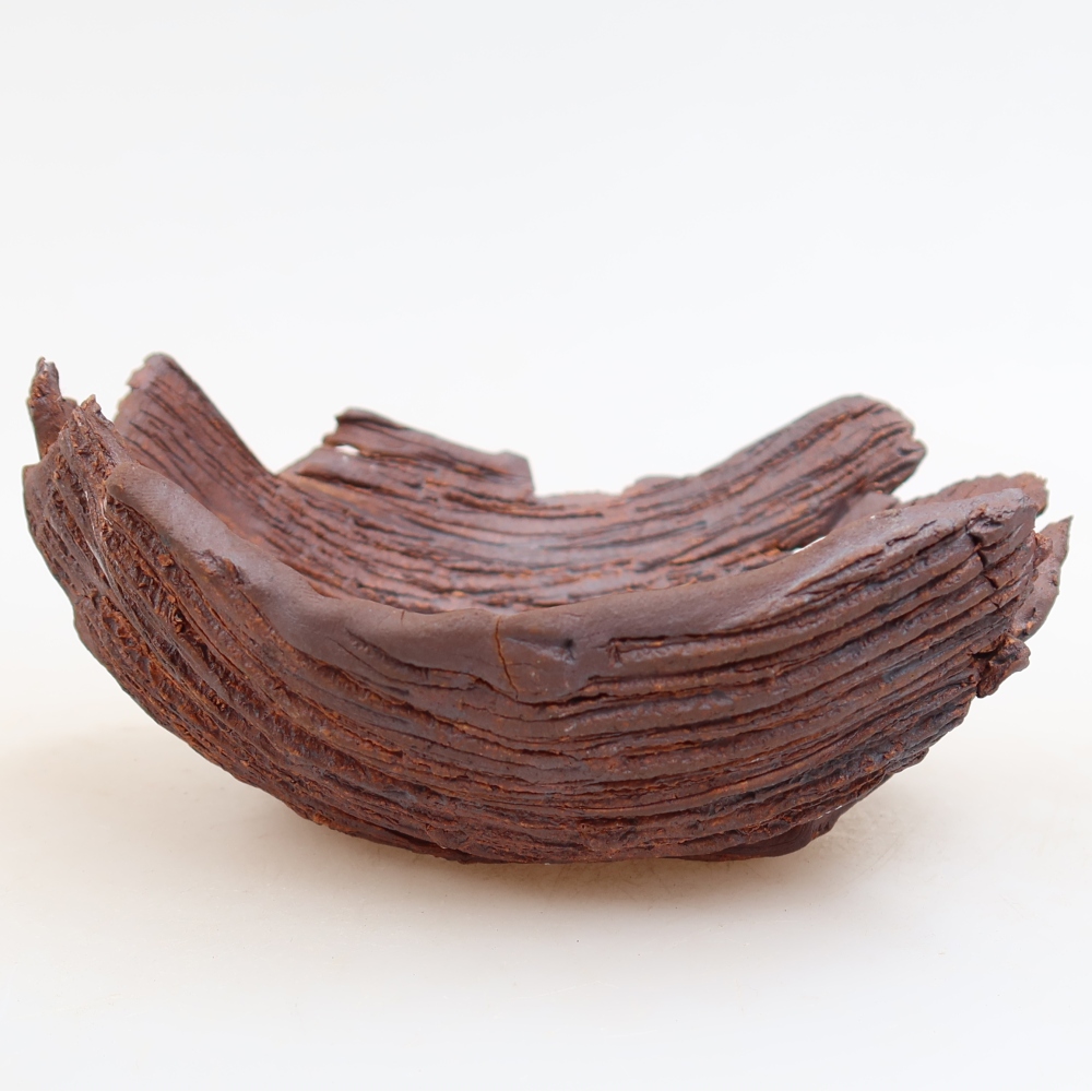 Coquille en céramique  15 x 13 x 6,5 cm, couleur marron