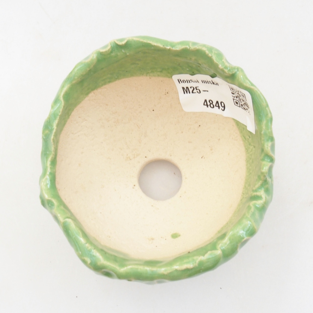 Coquille en céramique 7,5 x 7,5 x 5,5 cm , couleur verte