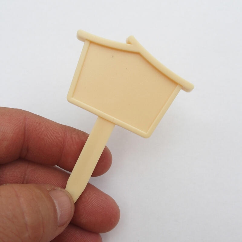 Description canopée 8 x 5 cm