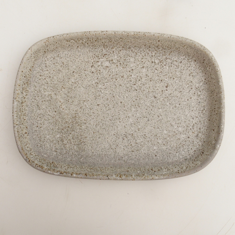 Soucoupe en céramique H25 - 20,5 x 14,5 x 1,5 cm - beige