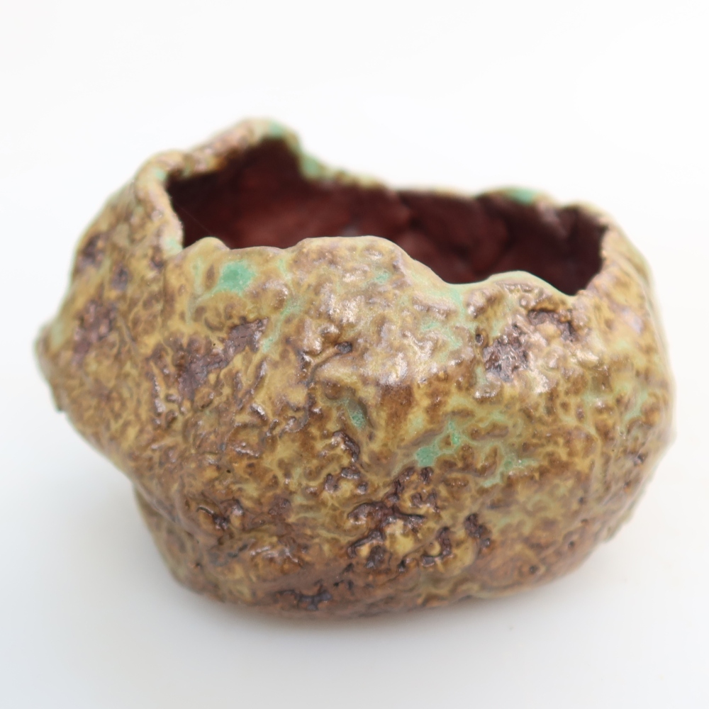 Coquille en céramique  6,5 x 6,5 x 5,5 cm , couleur verte