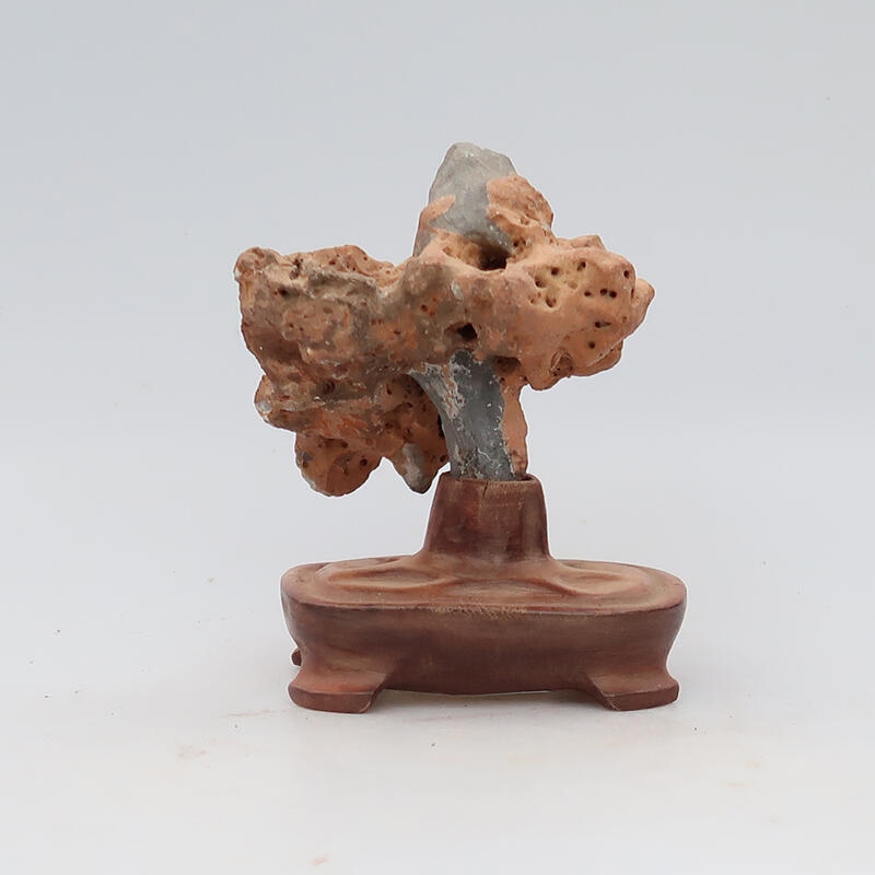 Suiseki - Pierre avec DAI (base en bois)