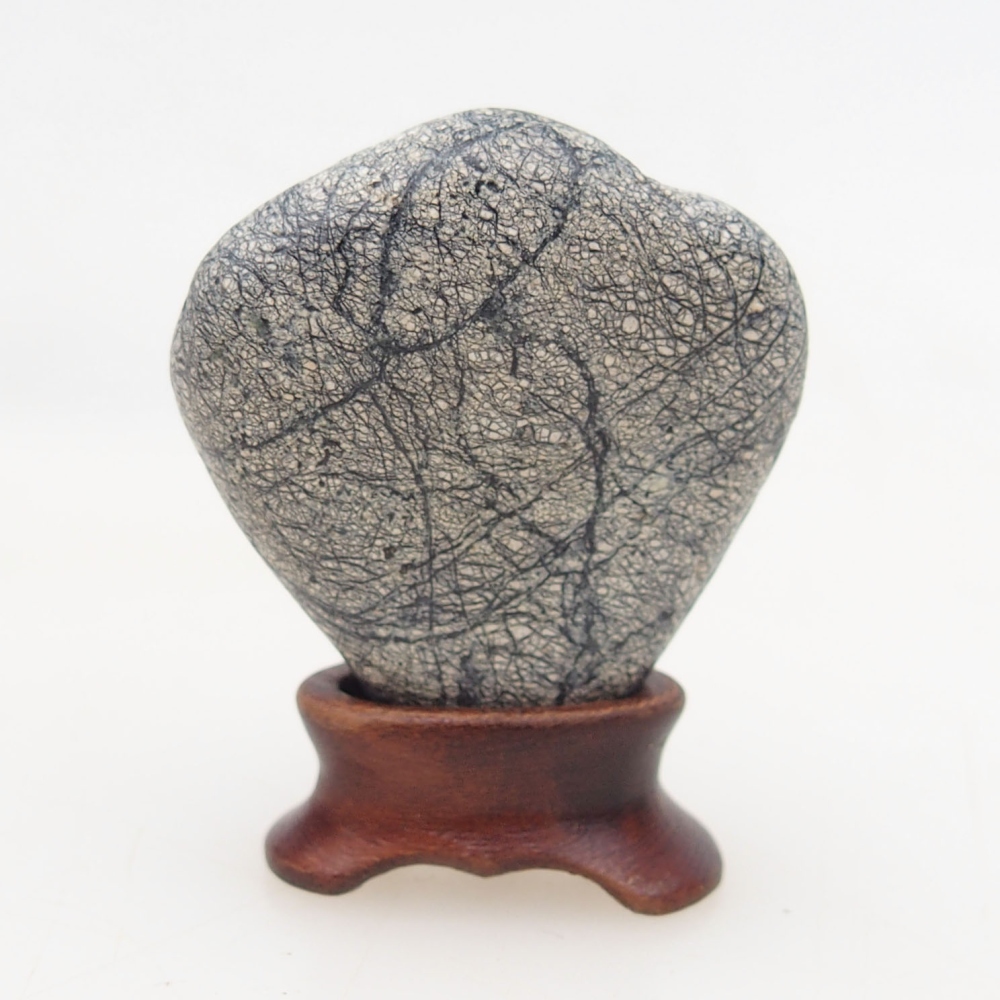 Suiseki - Pierre avec DAI (base en bois)