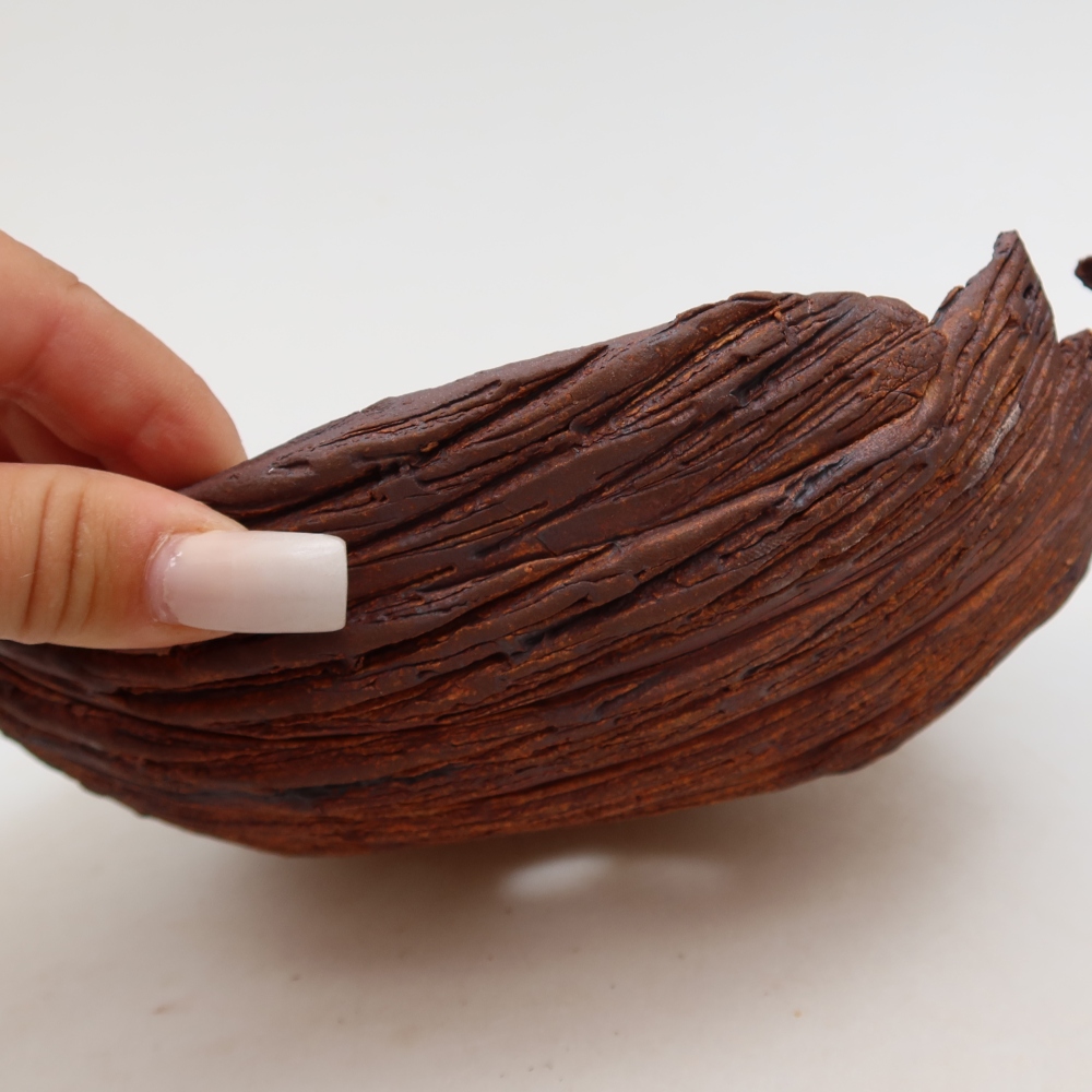 Coquille en céramique 20 x 17,5 x 7 cm , couleur marron