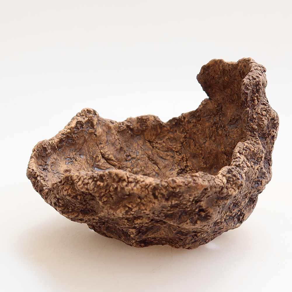 Coquille en céramique 10 x 10 x 8 cm , couleur marron