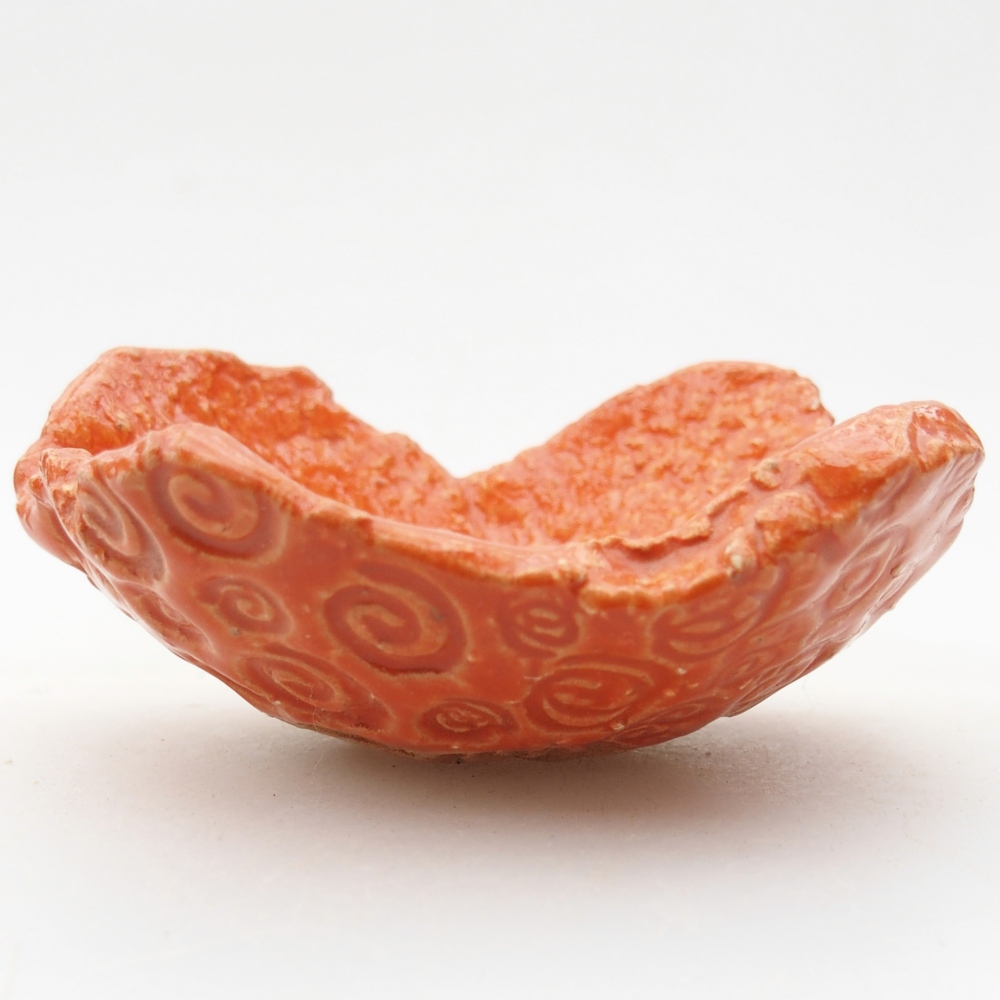 Coquille en céramique 9 x 8,5 x 4 cm , couleur orange