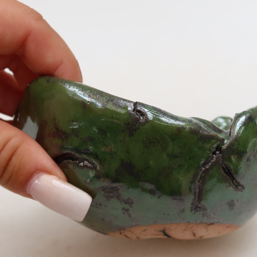 Coquille en céramique  11,5 x 10,5 x 7 cm, couleur verte